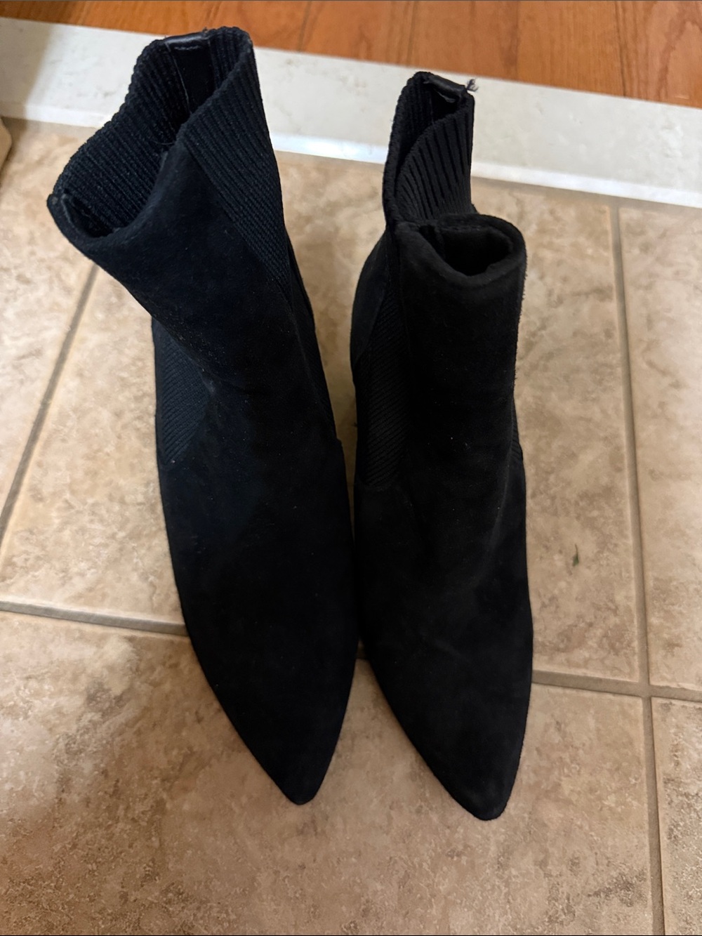 Steve Madden black suede booties